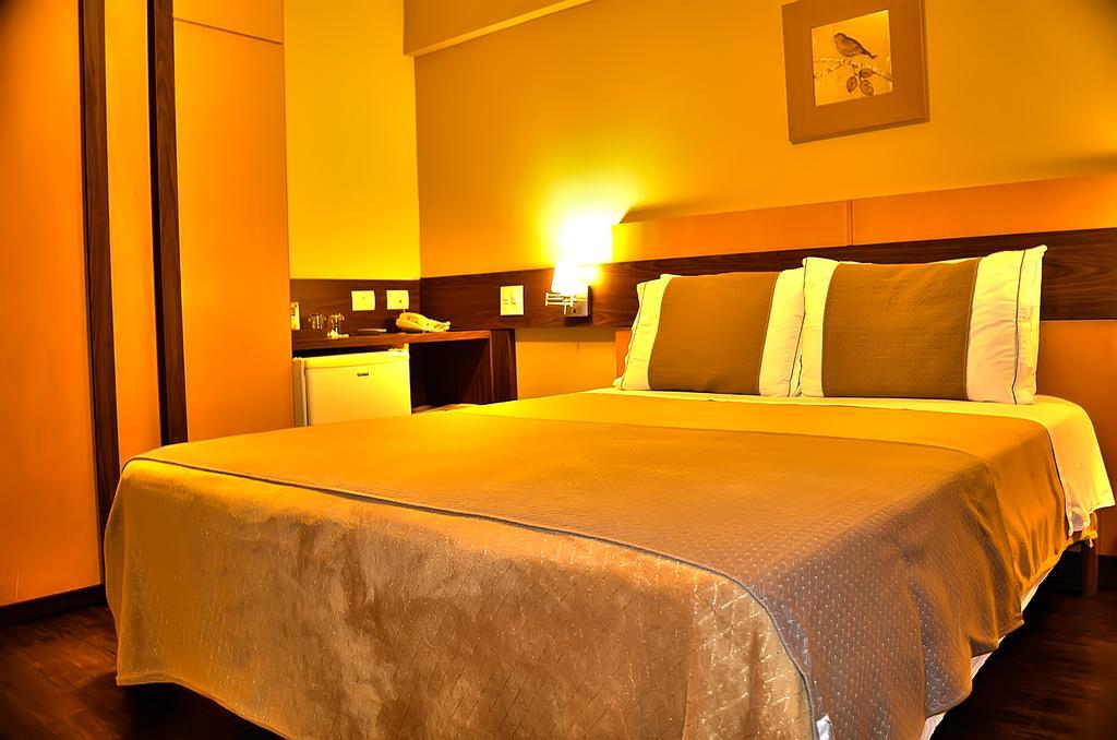 Gran Continental Hotel Таубате Номер фото
