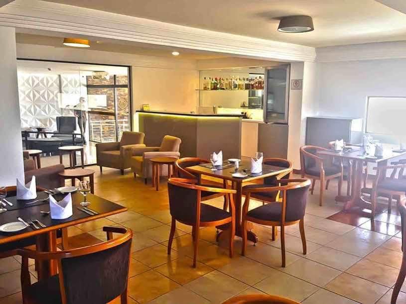 Gran Continental Hotel Таубате Экстерьер фото